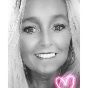 Meet your Posher, Sherry